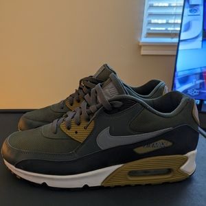 Nike Air Max 90 Cargo Khaki